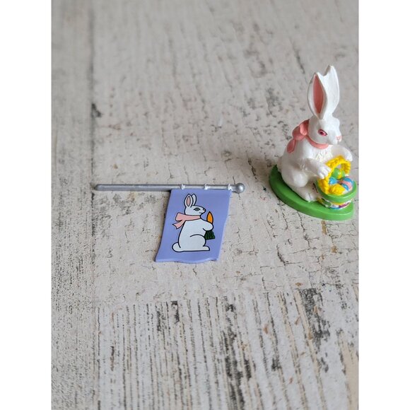 Dept 56 Easter bunny sign set village accessory set spring - Picture 3 of 7